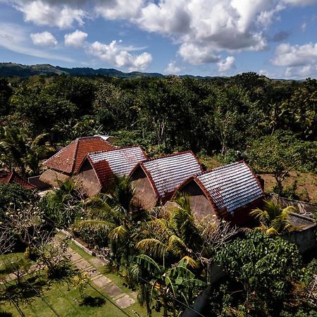 Temeling Jungle Inn Batumadeg Eksteriør billede