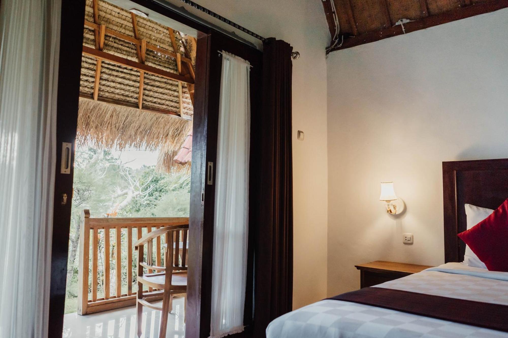 Temeling Jungle Inn Batumadeg Eksteriør billede